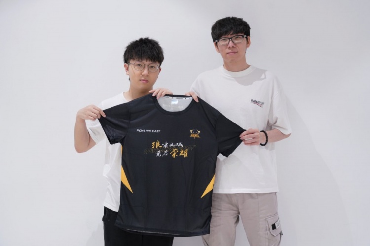 得愈发紧凑 得愈发紧凑