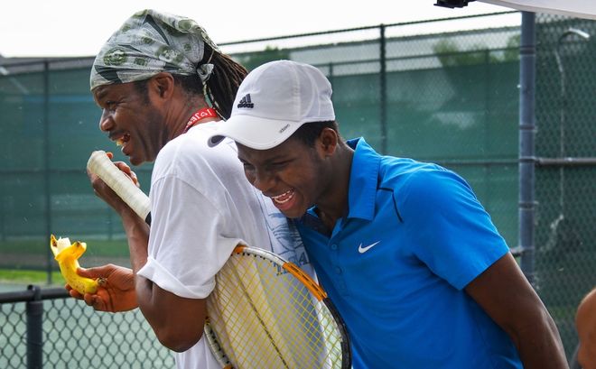 奔利物浦 奔利物浦