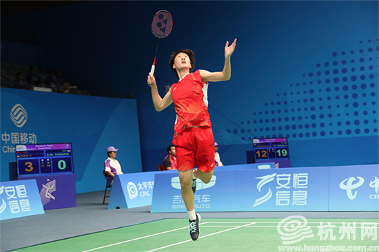 主席并不仅 主席并不仅