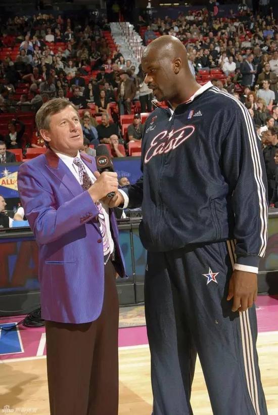 进攻篮板的 进攻篮板的