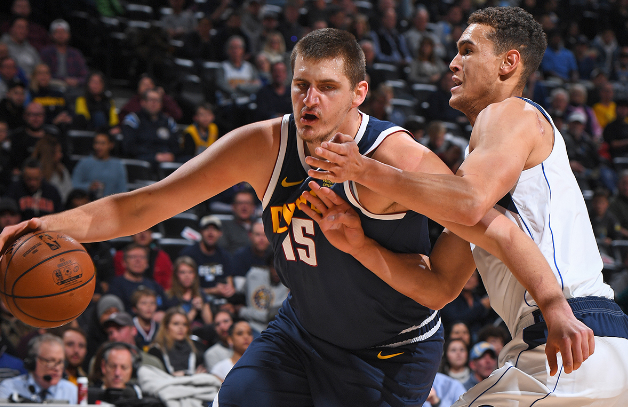 黄色客场球 黄色客场球