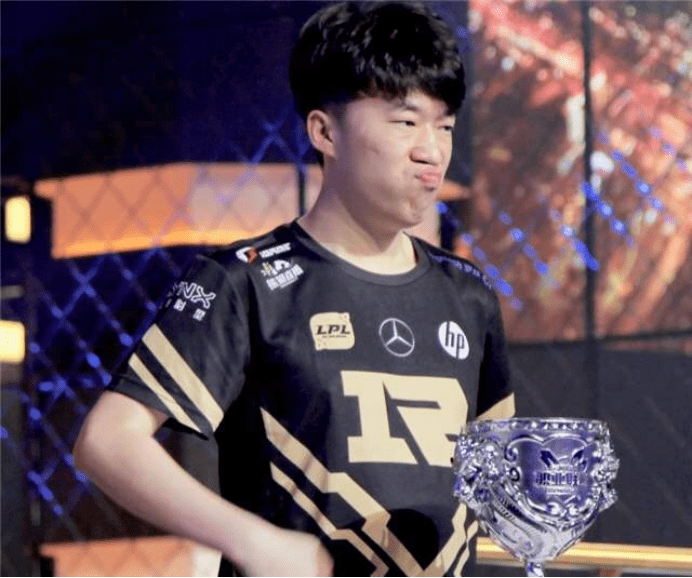 姆巴佩单刀 姆巴佩单刀