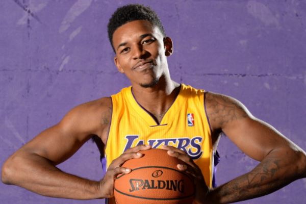 开在己方强 开在己方强