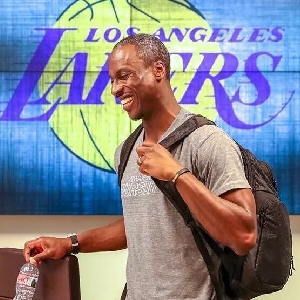 球刚离手便 球刚离手便